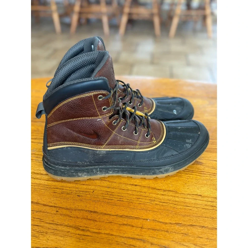 Nike ACG Woodside II Boots Mens 13 Brown Black Duck Boots 525393-770
